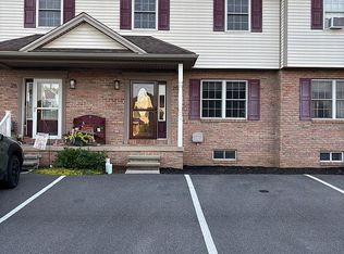 26 Acacia Ct, Milroy, PA 17063