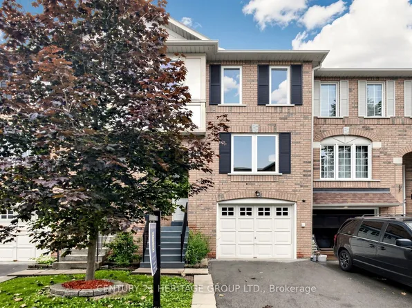 2 Clay Brick Ct #39, Brampton, ON L6V 4M7