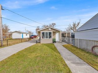 515 Lypps Beach Rd, Essex, ON