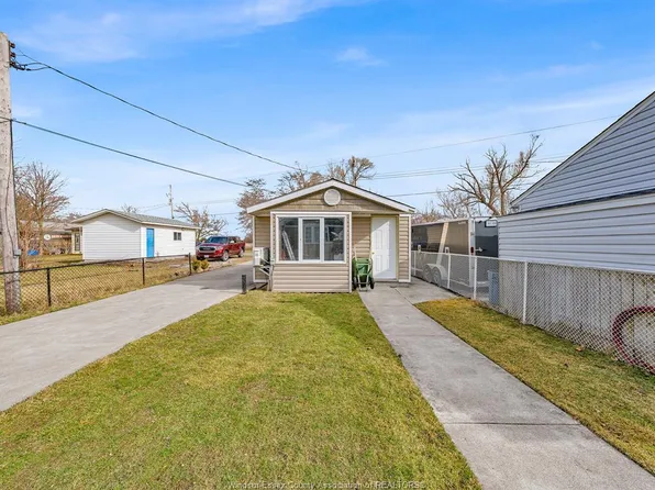 515 Lypps Beach Rd, Essex, ON N0R 1G0