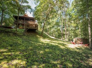 361 Underburg Ln, Franklin, NC 28734