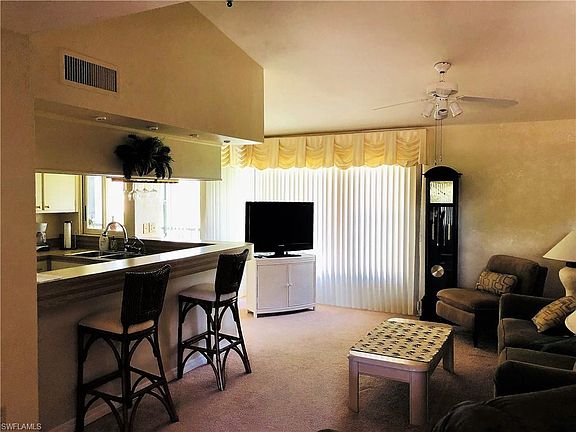3rd image of 5650 Trailwinds Dr APT 125