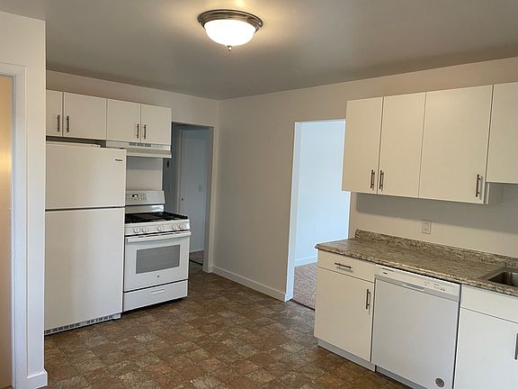 4th image of 465 N 1200 W APT C