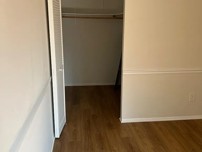 4610 Acton Ct — Photo 25