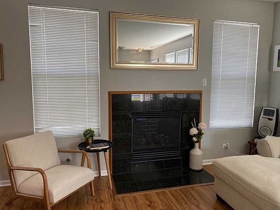 5th image of 3900 Blackstone Dr