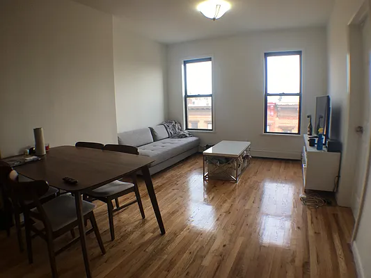 Rented by Triplemint | media 11