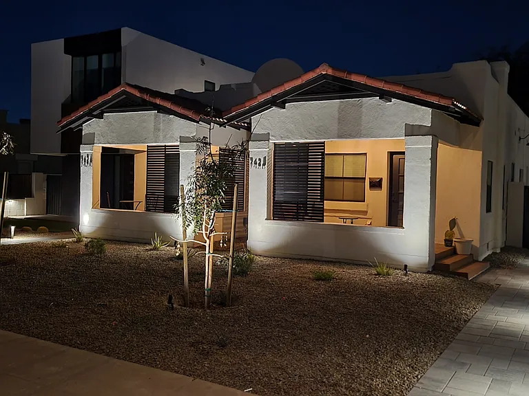 742 E McKinley St #B — Photo 2