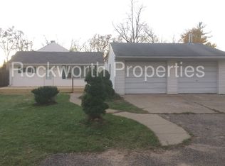 8215 Rockwood Ave, Mount Morris, MI 48458