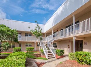 10032 65th Ave N APT 22, Saint Petersburg, FL 33708