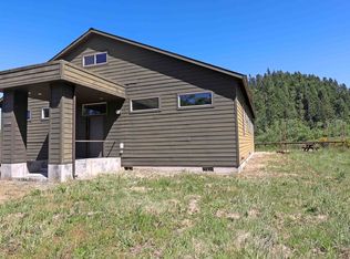 27630 Siuslaw River Rd, Lorane, OR 97451