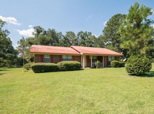 6049 Williams Rd, Ray City, GA 31645
