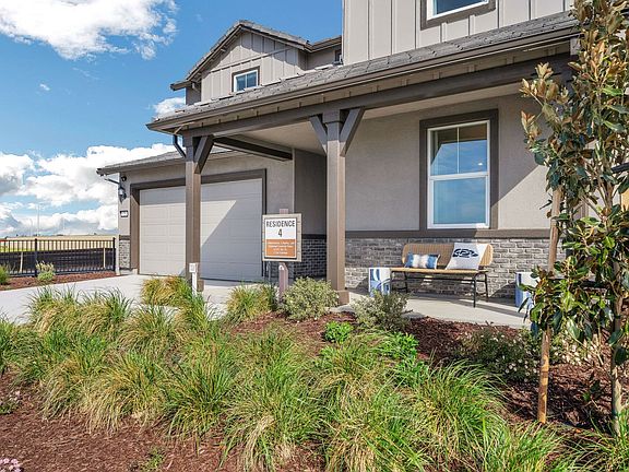 Residence 4 Exterior