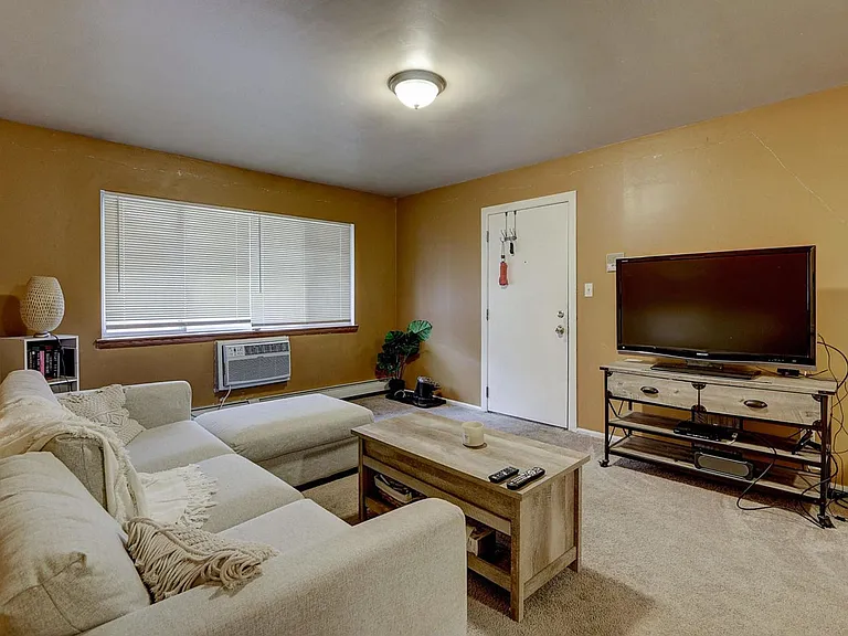 2331 N 1st St #1 — Photo 3
