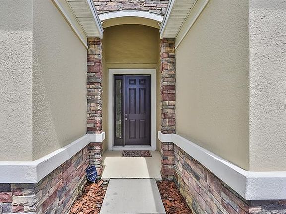 3rd image of 7547 Lantern Park Ave