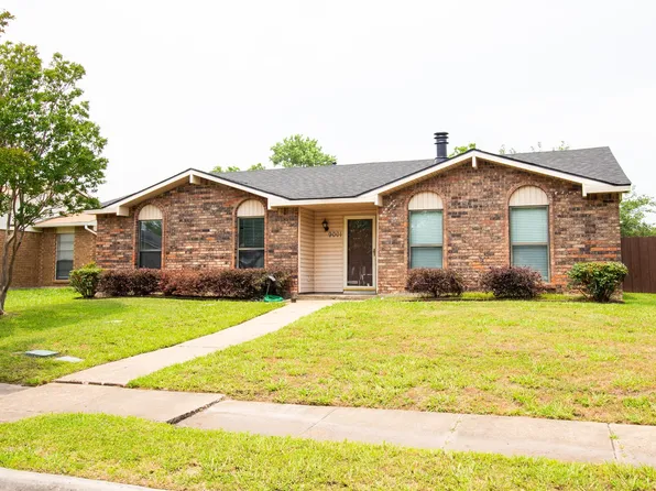 9001 Westfield Dr, Rowlett, TX 75088