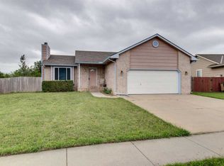 6971 E Perryton St, Wichita, KS 67226