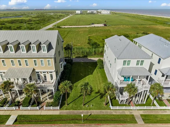 726 Positano Rd, Galveston, TX 77550