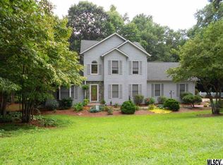 3793 Mattingly Dr, Hickory, NC 28602