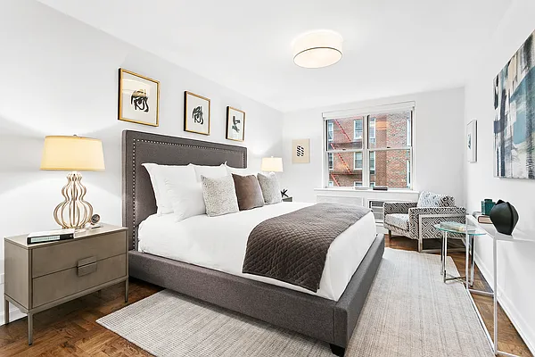 Sold by Compass | media 8