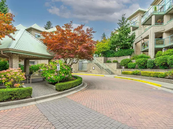 301 Maude Rd #401, Pt Moody, BC V3H 5B1