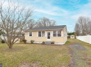 43233 Riverside Dr, Mechanicsville, MD 20636