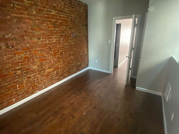 3rd image of 3464 Joyce St #1