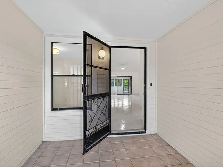 29 Fawlkland Cir — Photo 7