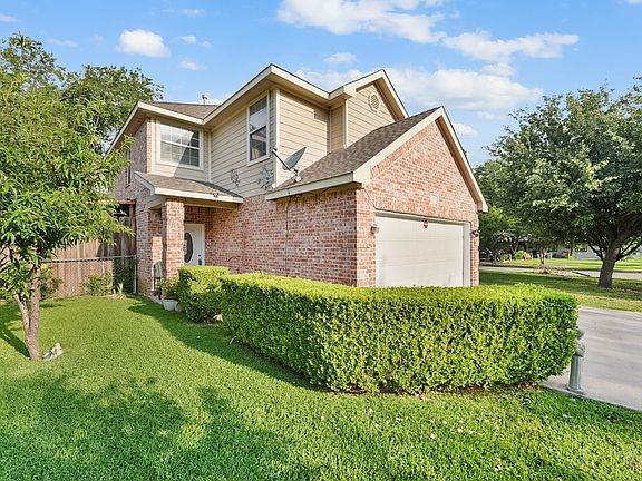 4th image of 10015 Santa Garza Dr