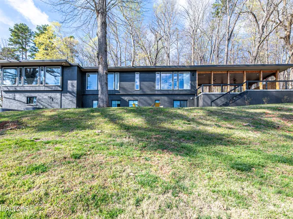 3722 SW Timberlake Dr, Knoxville, TN 37920