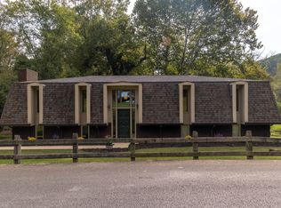 1469 Ridgecrest Ave, Kingsport, TN 37660