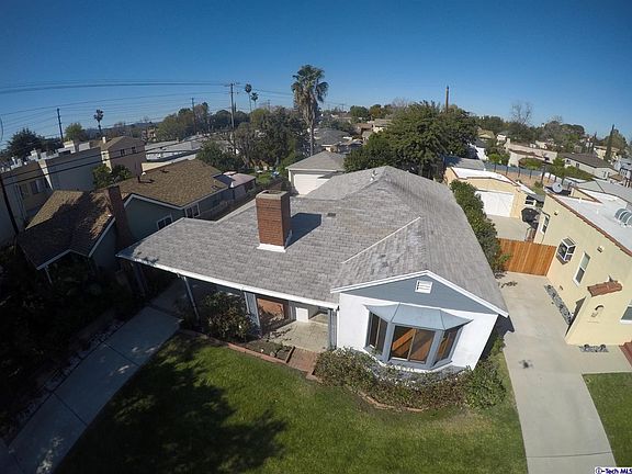 3rd image of 1217 W Orchard Ave
