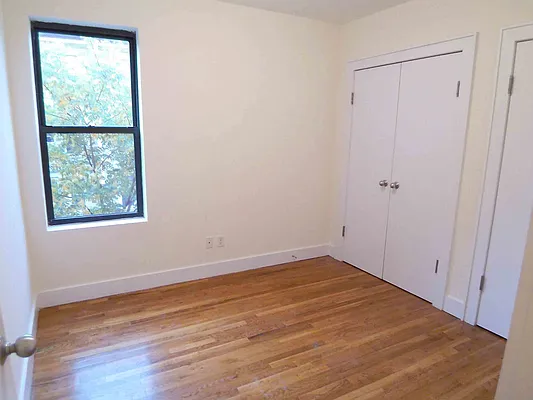 Rented by City Connections Realty | media 19