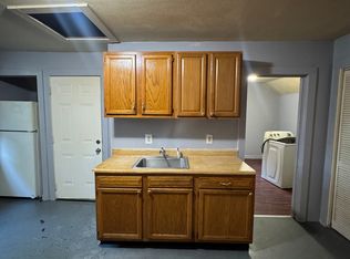 421 Blatchley Ave #3, New Haven, CT 06513