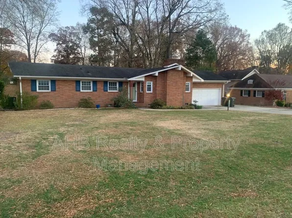2404 Blanche Dr, Burlington, NC 27215