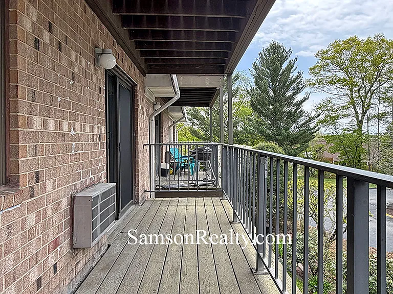 756 Quaker Ln #210 — Photo 23
