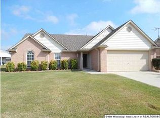 6278 Oak Run Dr W, Olive Branch, MS 38654