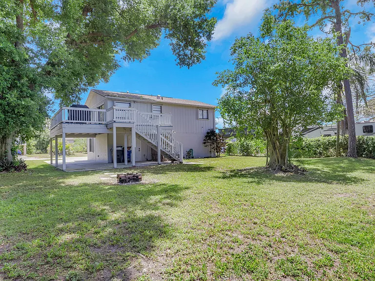 8173 Albatross Rd — Photo 25