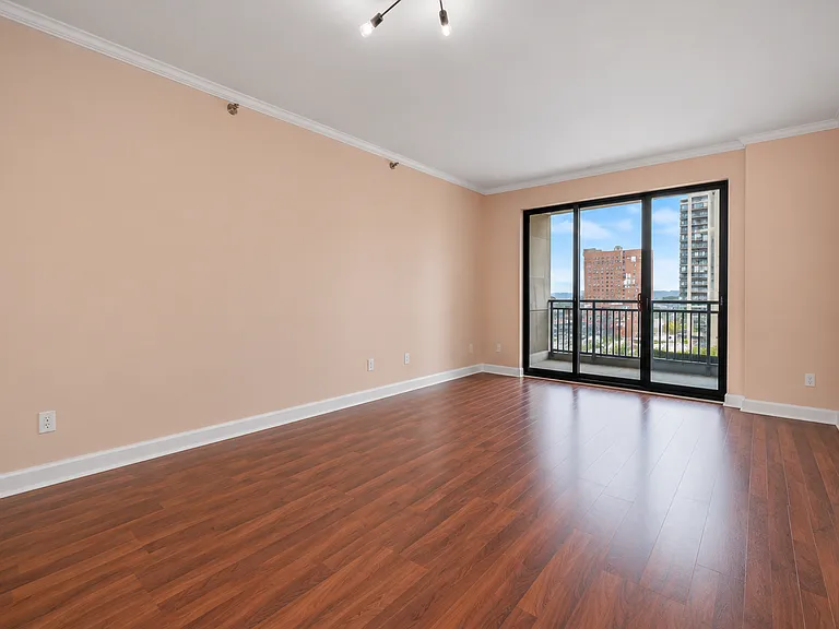 5 E 14th Pl #1102 — Photo 12