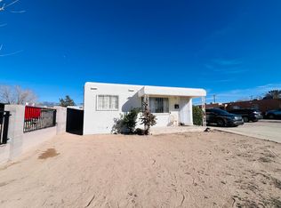 636 San Pedro Dr SE, Albuquerque, NM 87108