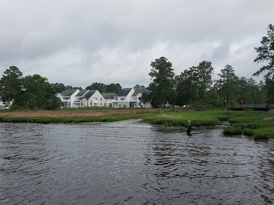 1st image of 125 Marina Reach