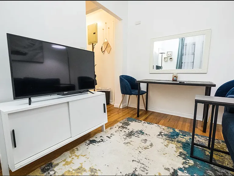 317 E 75th St #2 — Photo 5