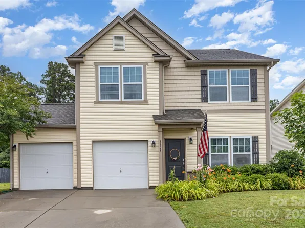 3304 Saddlebrook Dr, Midland, NC 28107
