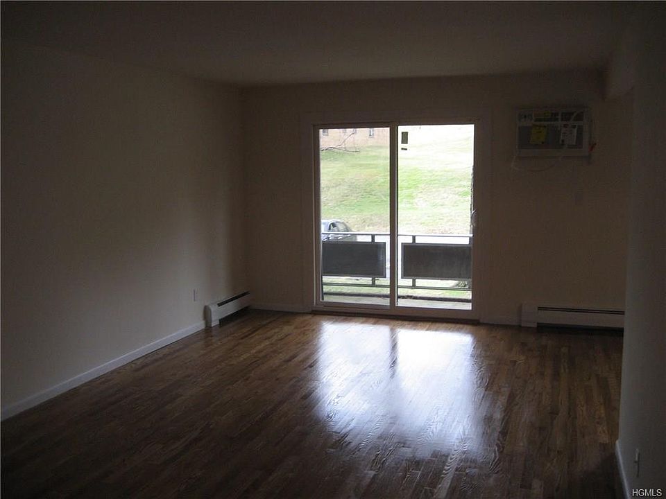 1st image of 3 Brevoort Dr APT 2D