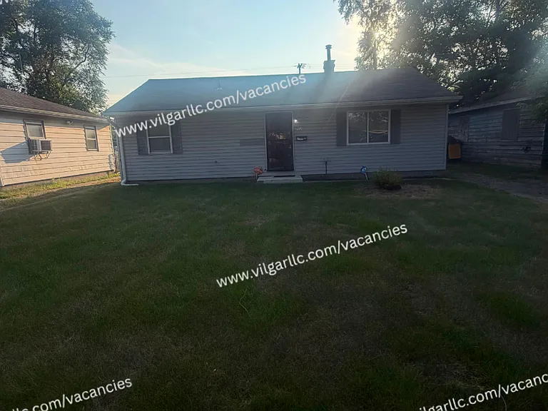 712 Taney St — Photo 3
