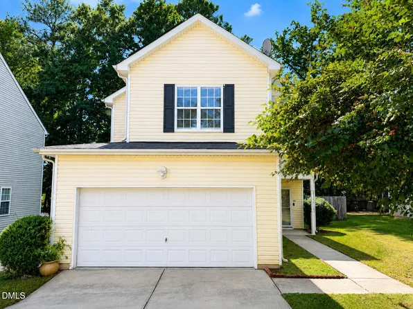 2916 Smooth Stone Trl, Raleigh, NC 27610