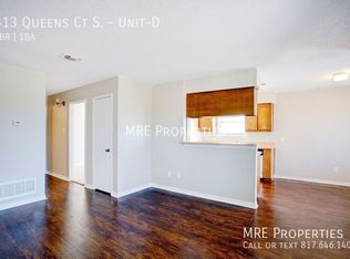 313 Queens Ct S APT D, Mansfield, TX 76063