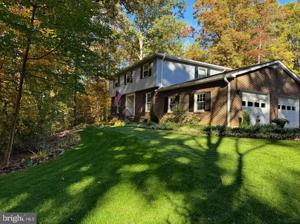 9806 Moor Green Dr, Manassas, VA 20112