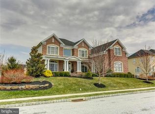 18 Mount Aire Farm Rd, Glen Mills, PA 19342
