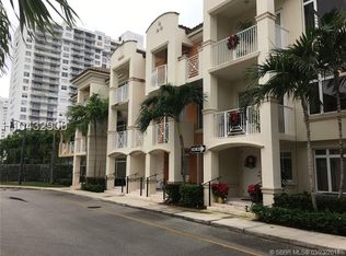 2712 NE 184th Ter, Aventura, FL 33160