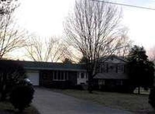 2017 Fairway Dr, Madison, IN 47250